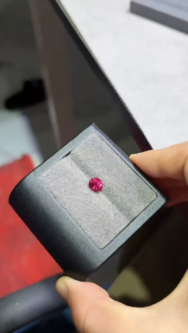 未镶嵌裸石碧玺一粒1.62ct