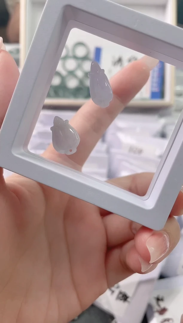 翡翠未镶嵌吊坠(不含链)紫色小花