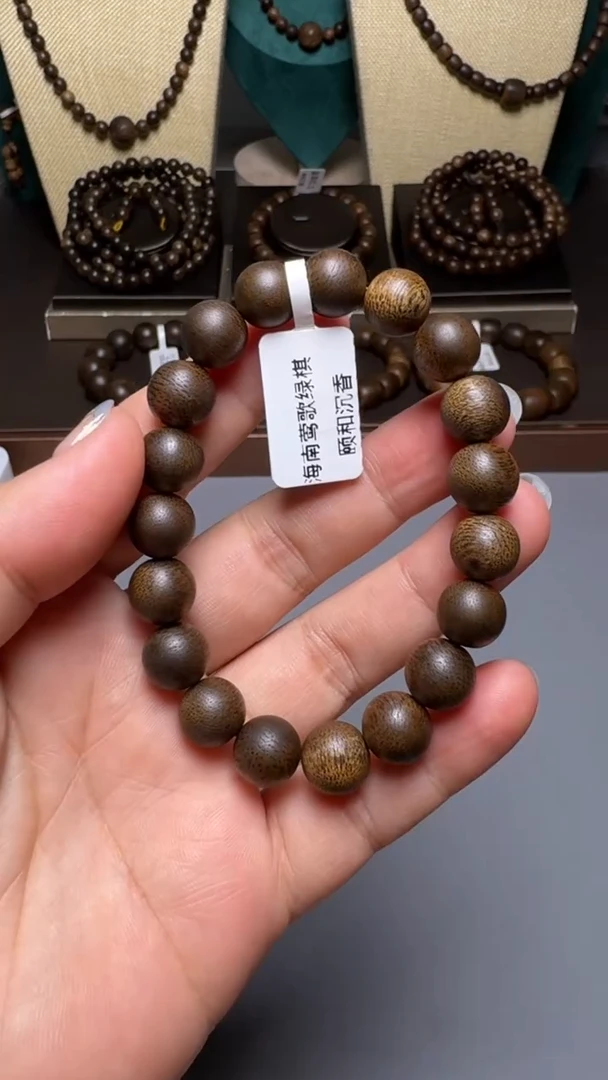 沉香D36036海南绿奇楠10mm