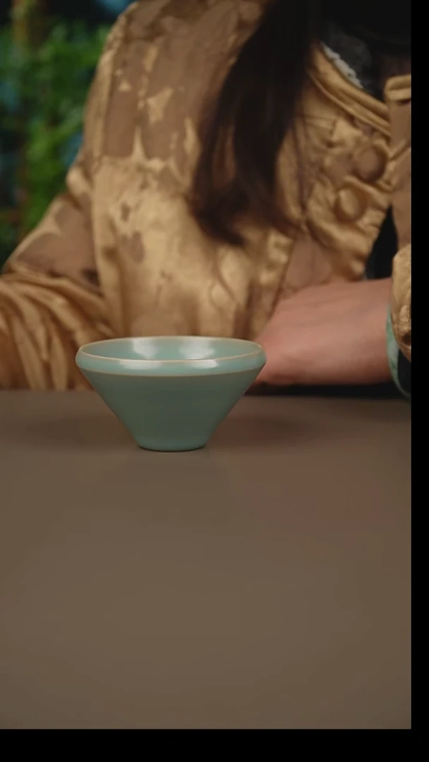 杯仿古天青折肩斗笠微暇