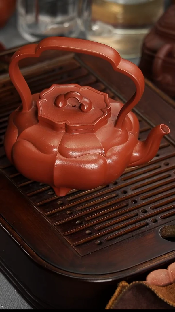 茶壶紫砂爱****员宜兴紫砂朱泥筋纹提梁壶350毫升