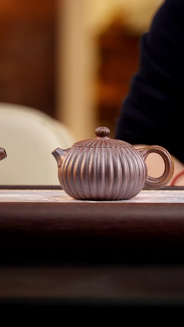 30 隧道窑柴烧白麻子泥筋纹西施180cc