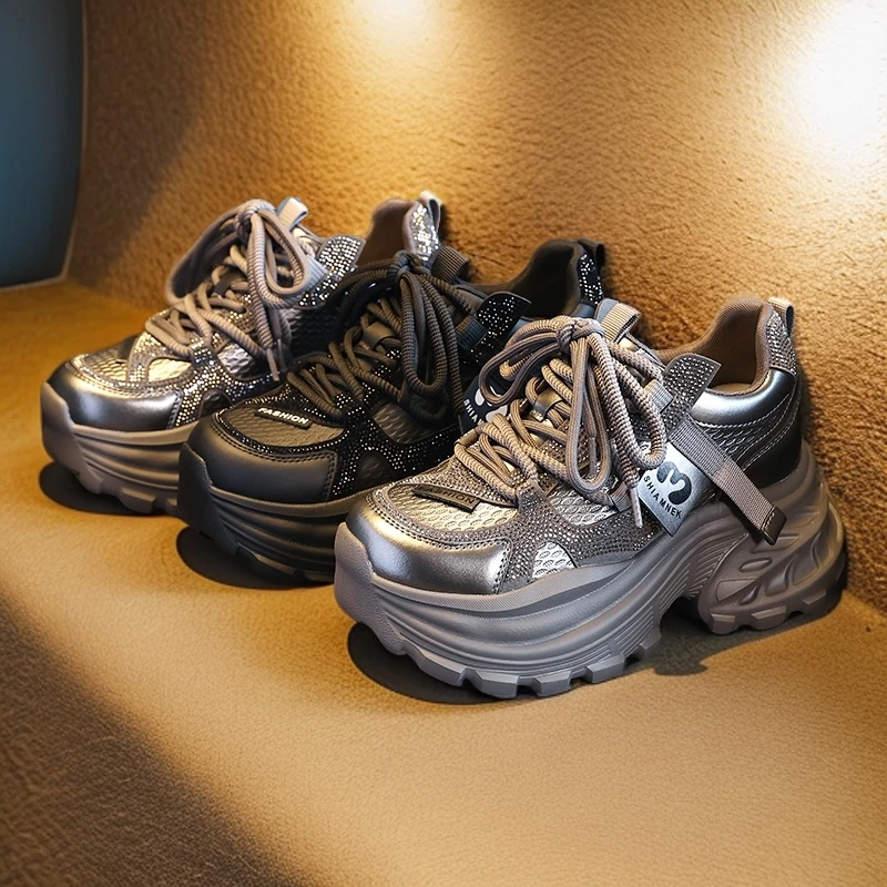 8cm增高跟小个子厚底老爹鞋女2026新款洋气超轻软底运动鞋女ins潮