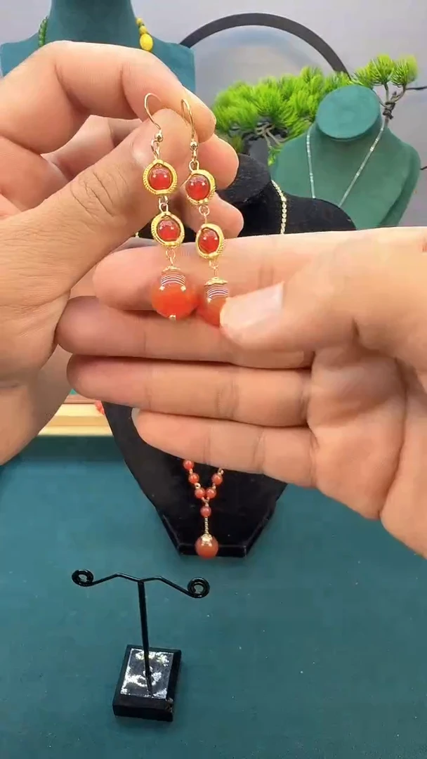 南红玛瑙14K金镶嵌耳饰E127