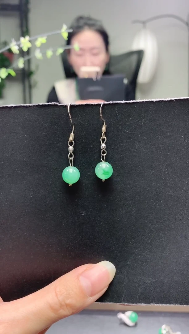 银S925镶嵌石英质玉耳坠耳坠