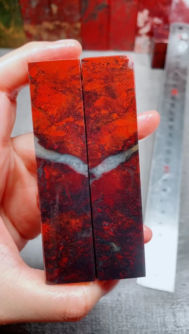 玉桂林鸡血玉素章2.0左右对章21