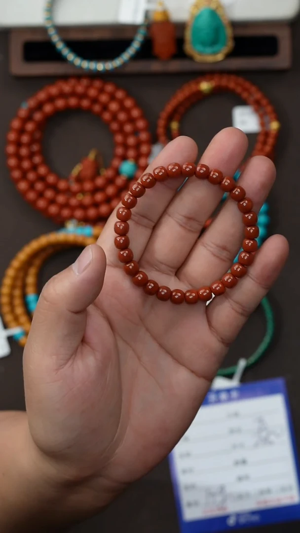 未镶嵌手串南红玛瑙浮****派南红手串