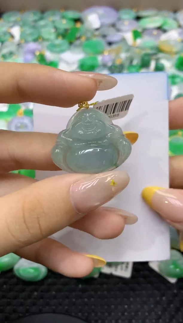 颈饰18K金镶嵌翡翠天然缅甸翡翠A货