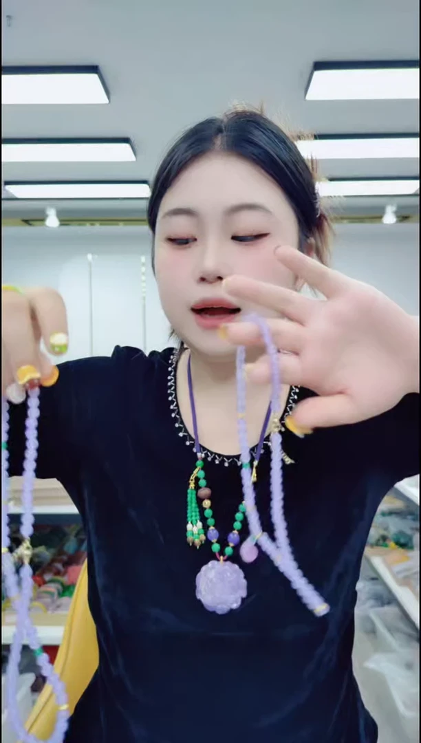 翡翠未镶嵌颈饰1643葫芦项链