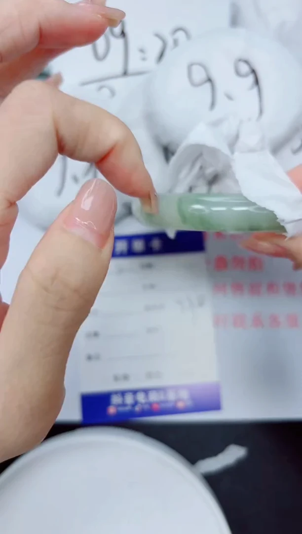 石英质玉手镯未镶嵌2-52