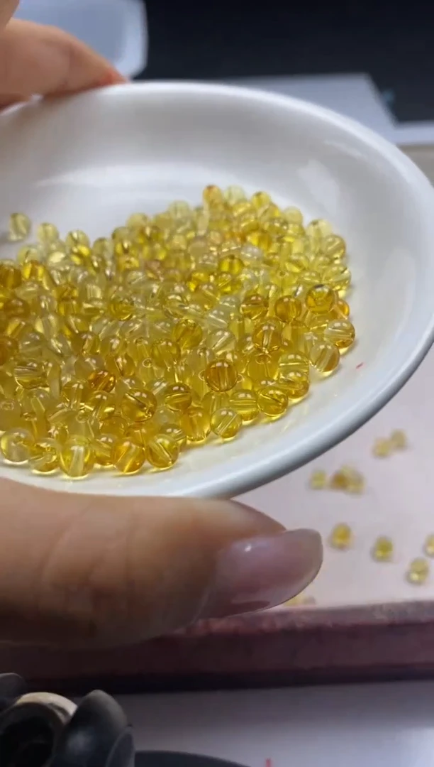 【闪购商品】水晶颈饰未镶嵌w128全净体黄水晶4mm*40颗