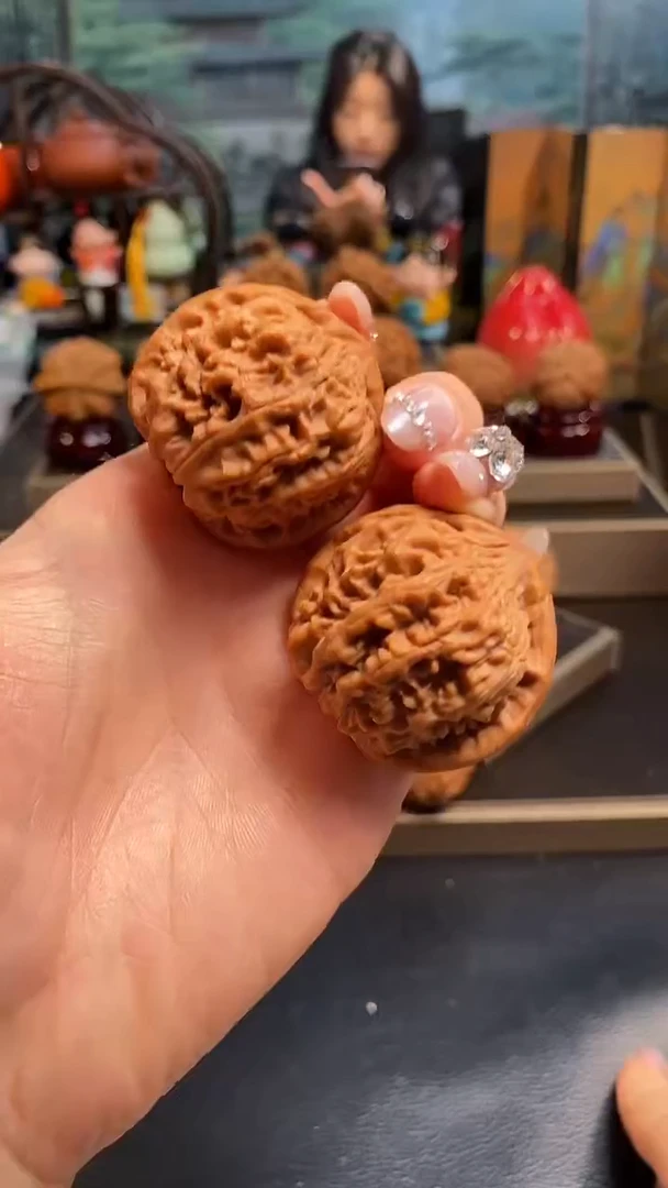 【闪购商品】文玩核桃吊坠K206龙墩40