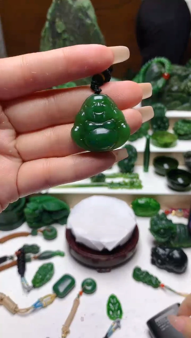 未镶嵌和田玉（碧玉）珠宝半成品随机发货1个
