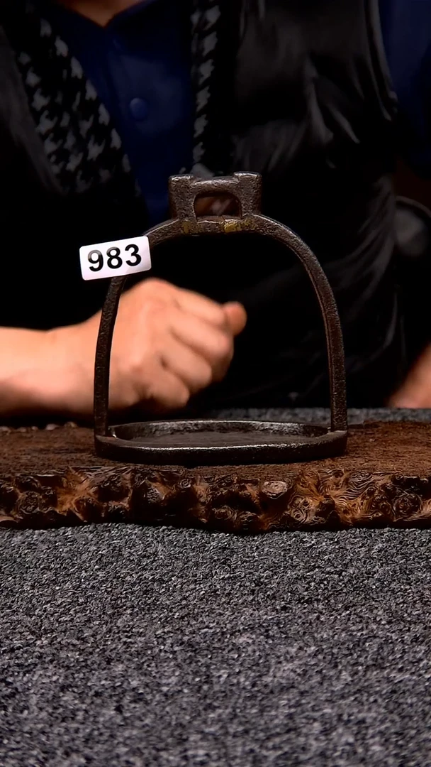 【闪购商品】罐983.............