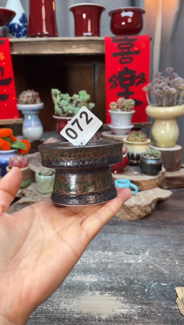 【闪购商品】摆件072知木小芳花盆