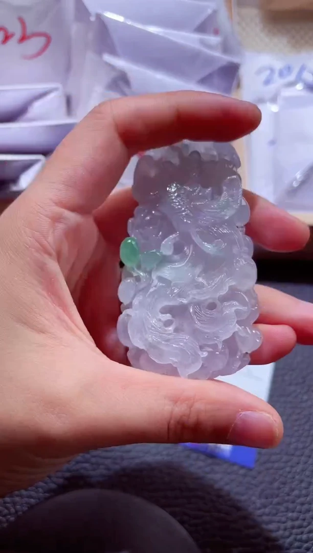 颈饰未镶嵌翡翠00005338