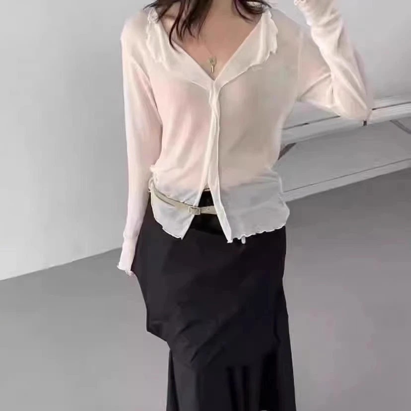 泡菜~东大门Pavel2025春新款轻薄微透木耳边打底长袖T恤