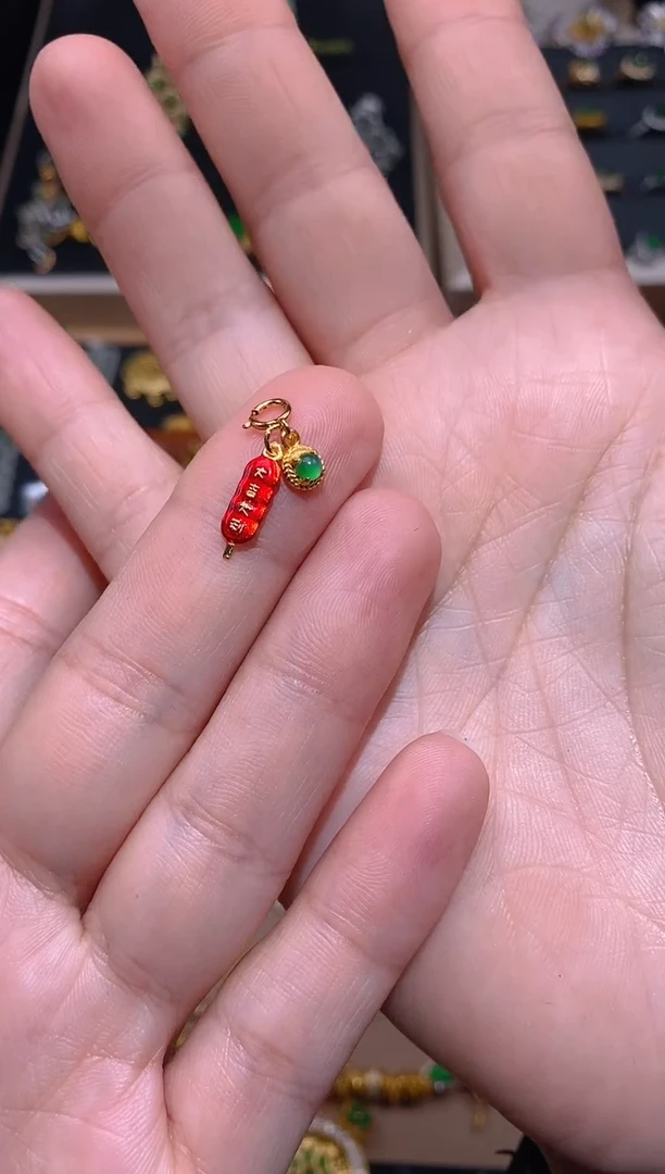 【闪购商品】翡翠颈饰银S925镶嵌万能扣