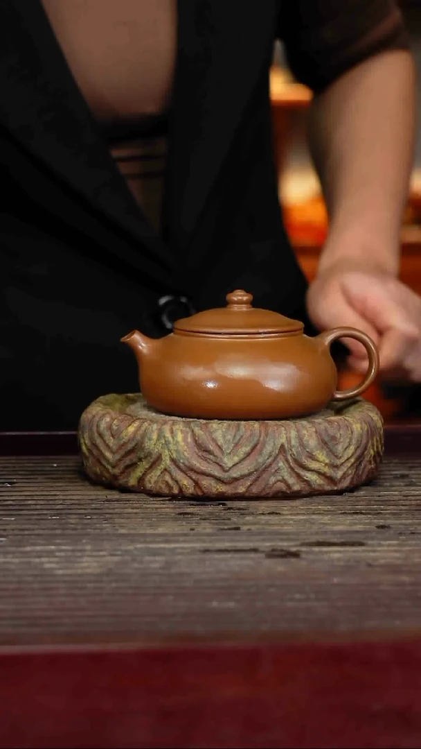 宜兴原矿紫砂壶茶壶宜兴原矿紫砂壶茶壶180C