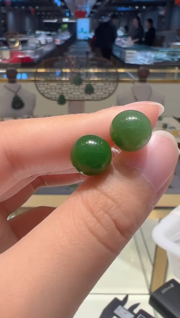 【闪购商品】和田玉耳饰银S925镶嵌32