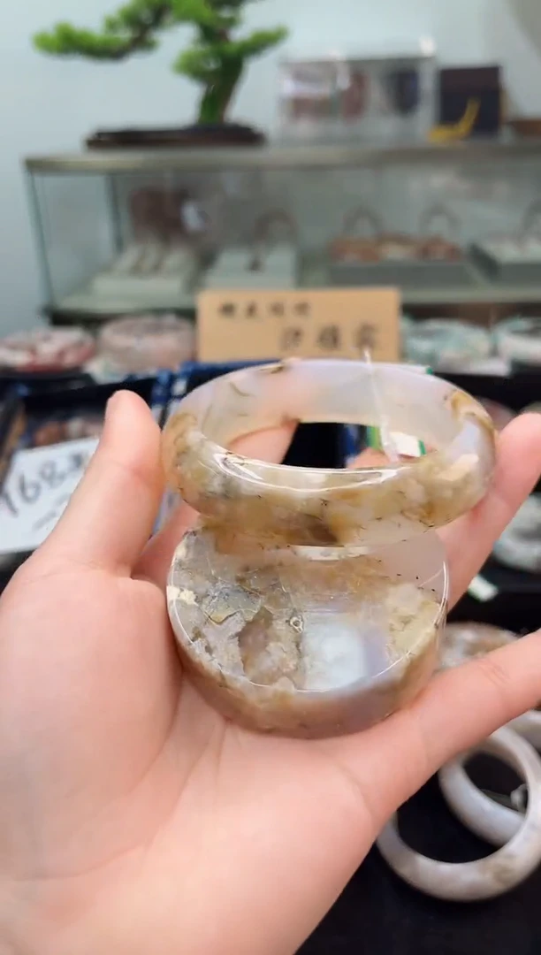 未镶嵌手镯石英质玉61圈口（赠品镯心）144888