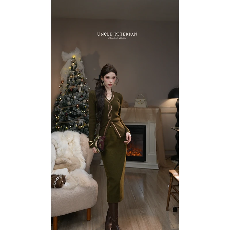 彼得潘大叔《柔权主义》时尚设计感气质上衣收腰显瘦半裙套装