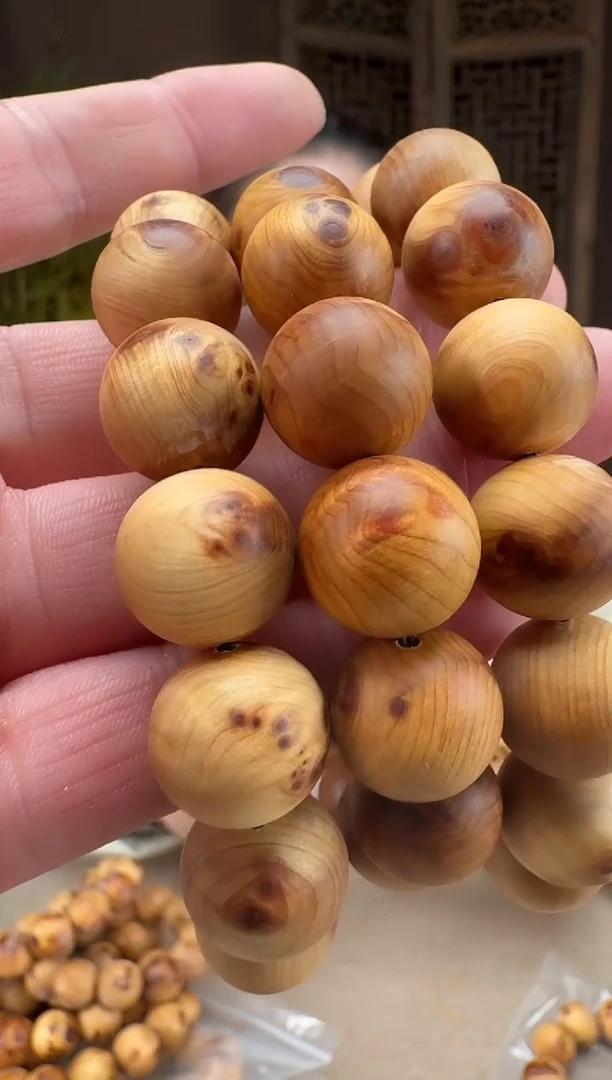 【闪购商品】柏木（崖柏）手串/手链留疤崖柏1.5单圈随机发1条