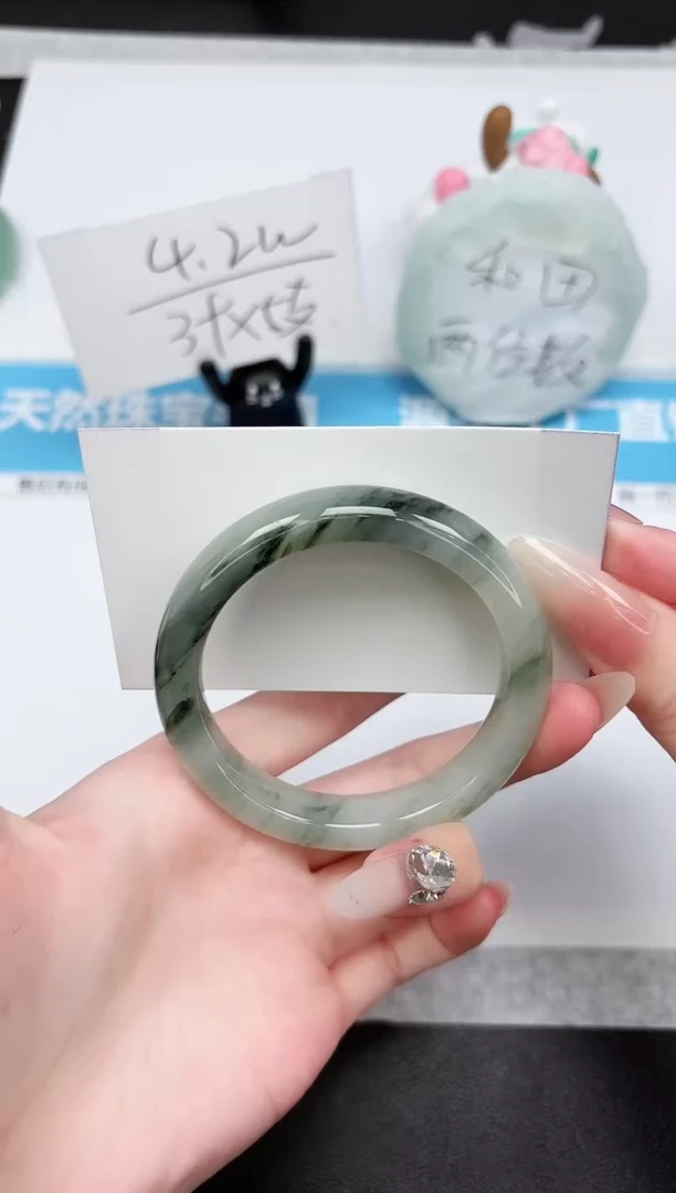 石英质玉手镯未镶嵌340-54