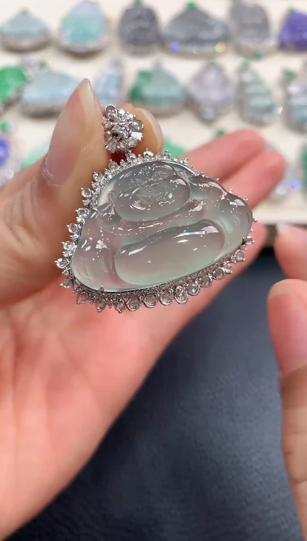 【闪购商品】翡翠吊坠(不含链)18K金镶嵌n80