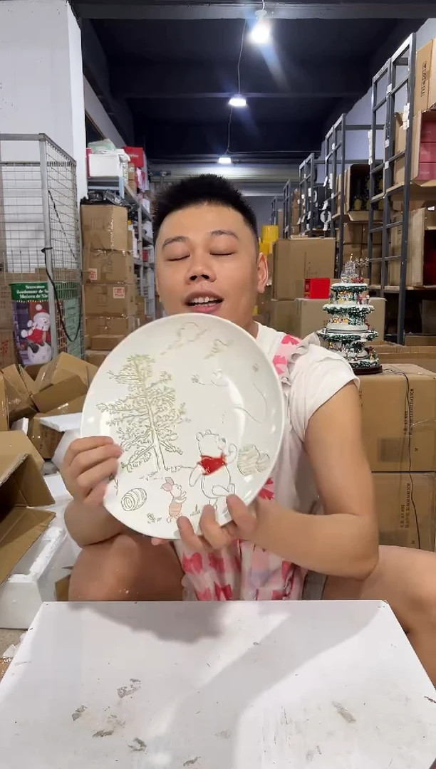 瓷片维尼皮杰猪圆盘