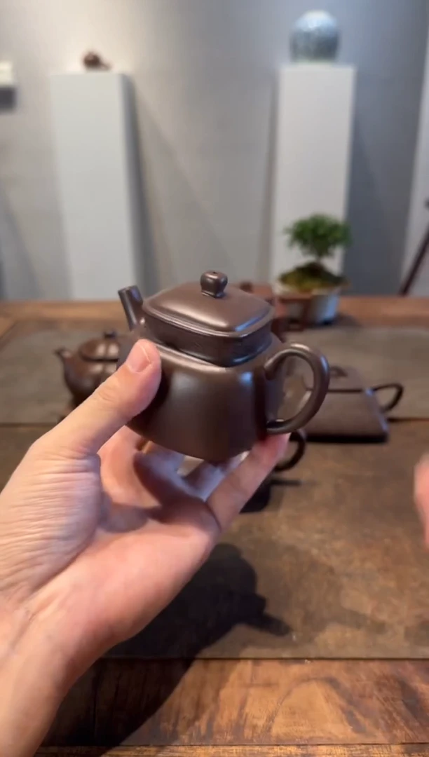 茶壶紫砂峰*四方言心