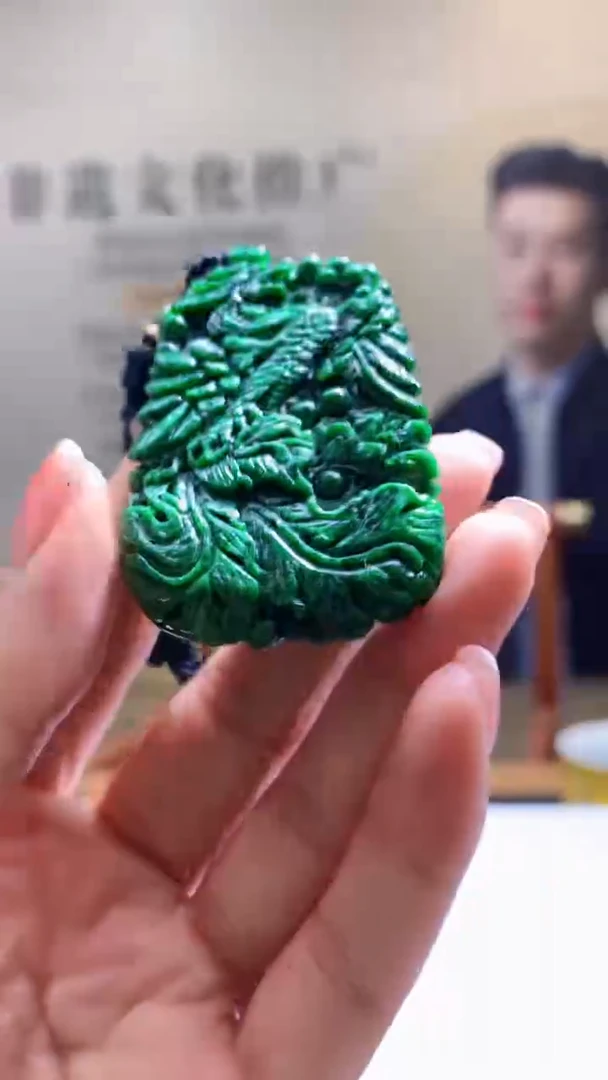 定制翡翠未镶嵌1088jj-毛货挂件