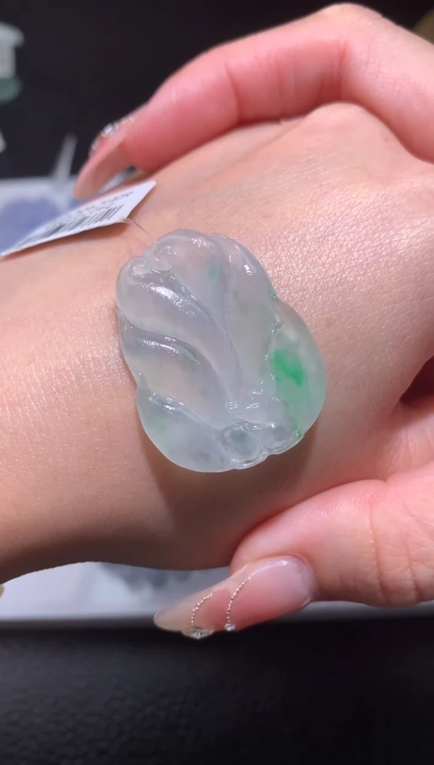 【闪购商品】定制翡翠未镶嵌九尾狐