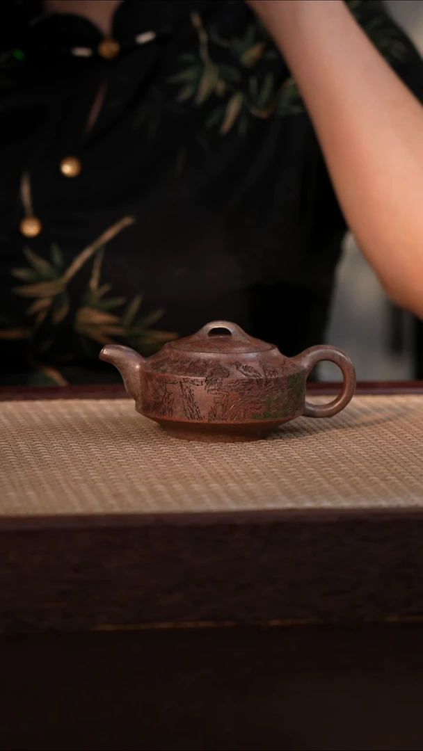 茶壶紫砂岗**钦