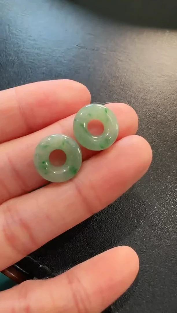 【闪购商品】翡翠耳饰未镶嵌耳饰