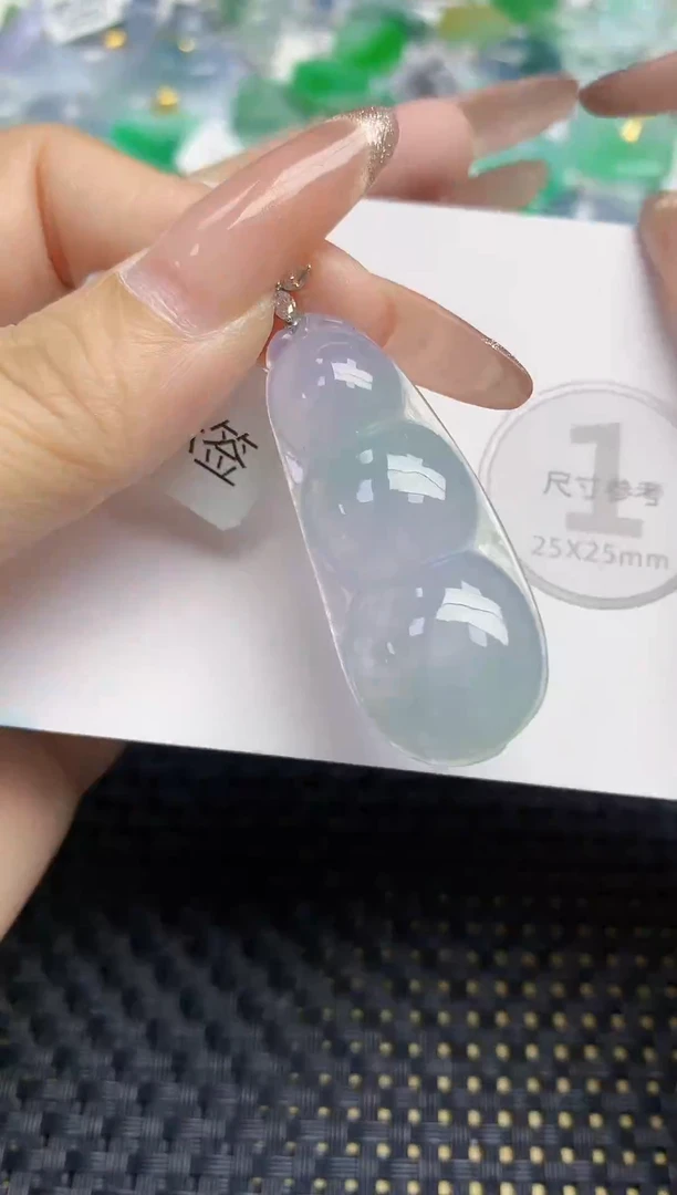 颈饰18K金镶嵌翡翠天然缅甸A货翡翠百元以上9元证书费自理