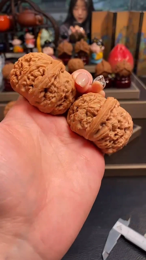 【闪购商品】文玩核桃把件A138白狮子44