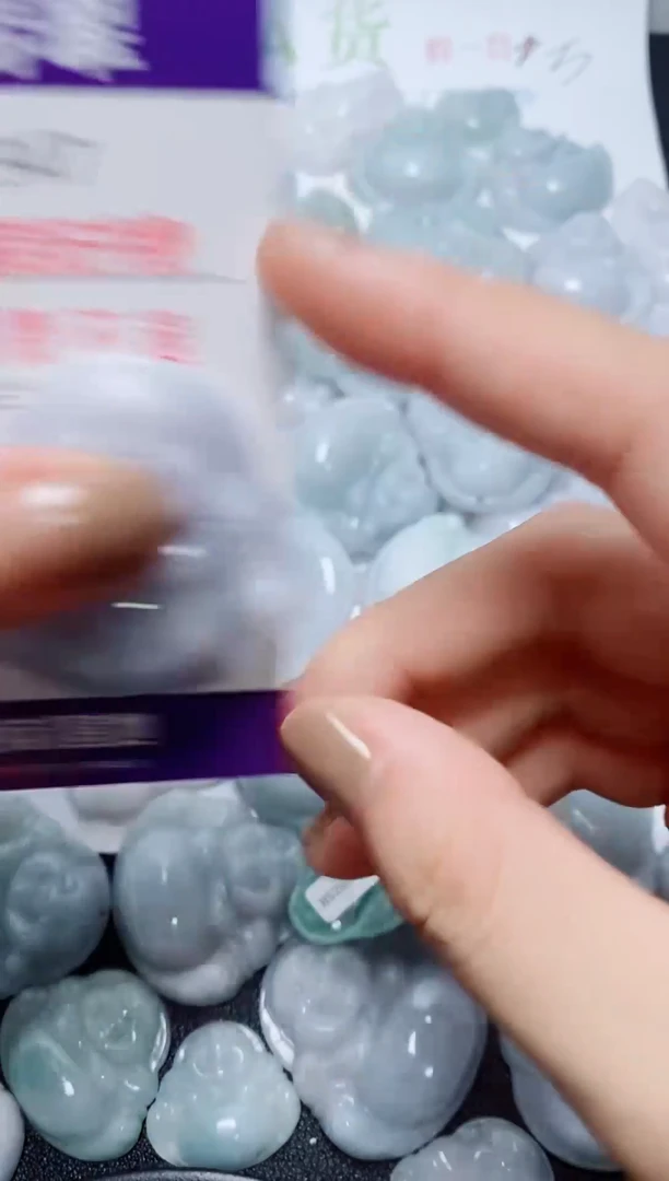 翡翠未镶嵌吊坠(不含链)010