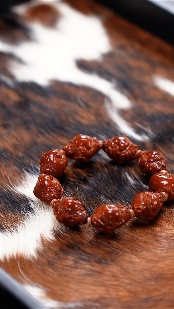 吊坠橄榄核财神回血24