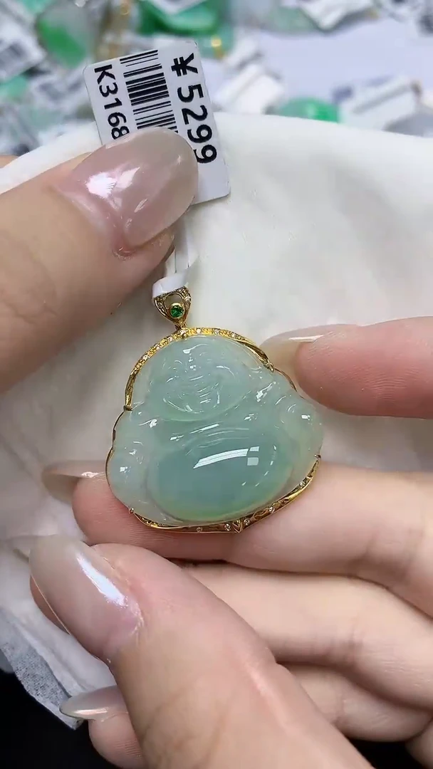 翡翠18K金镶嵌颈饰天然缅甸翡翠A货