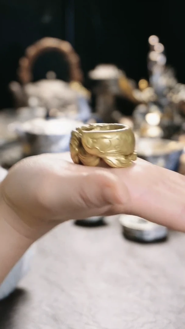【闪购商品】黄铜龙鱼盖置设计