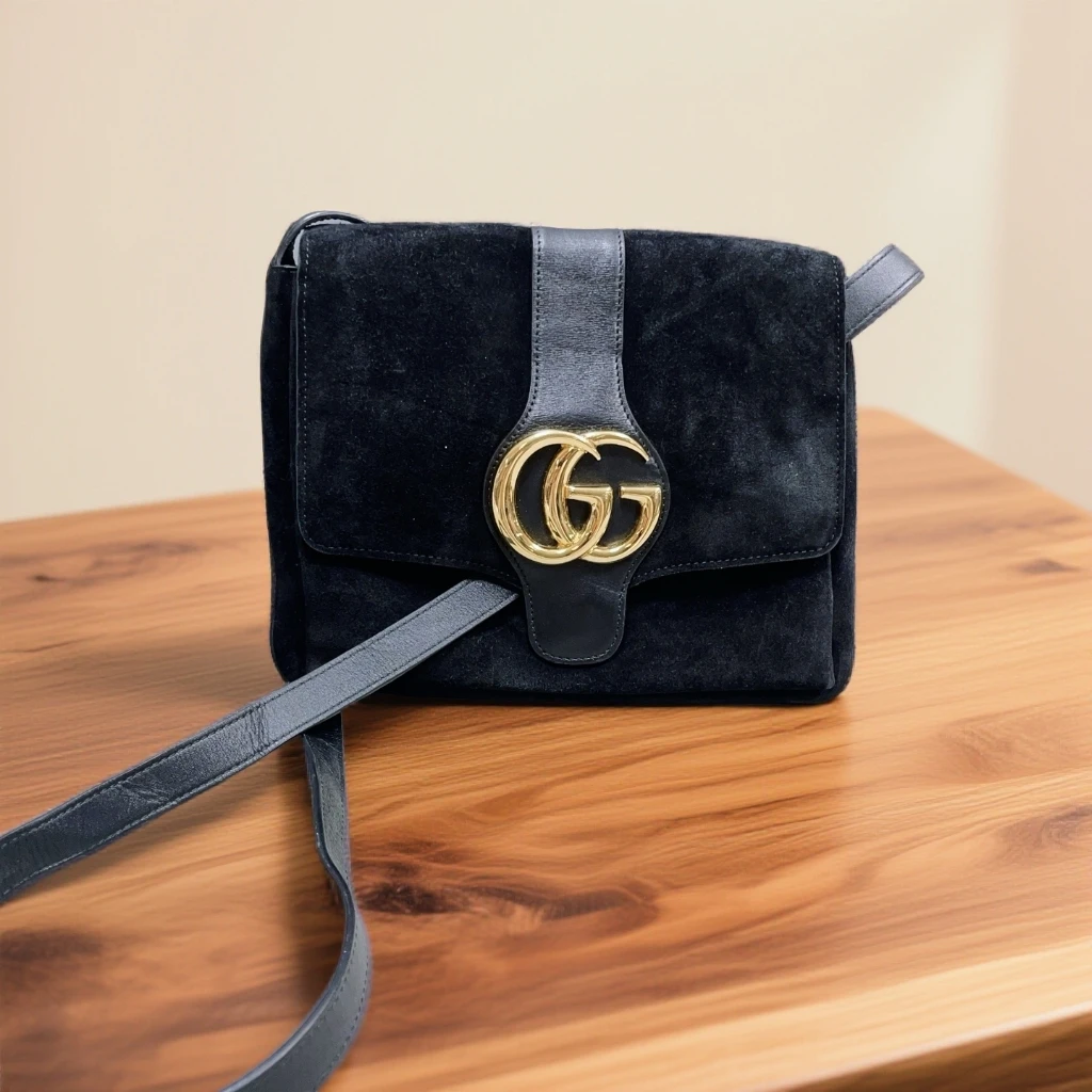 95新 GUCCI/古驰  黑金斜挎包 1877 6621