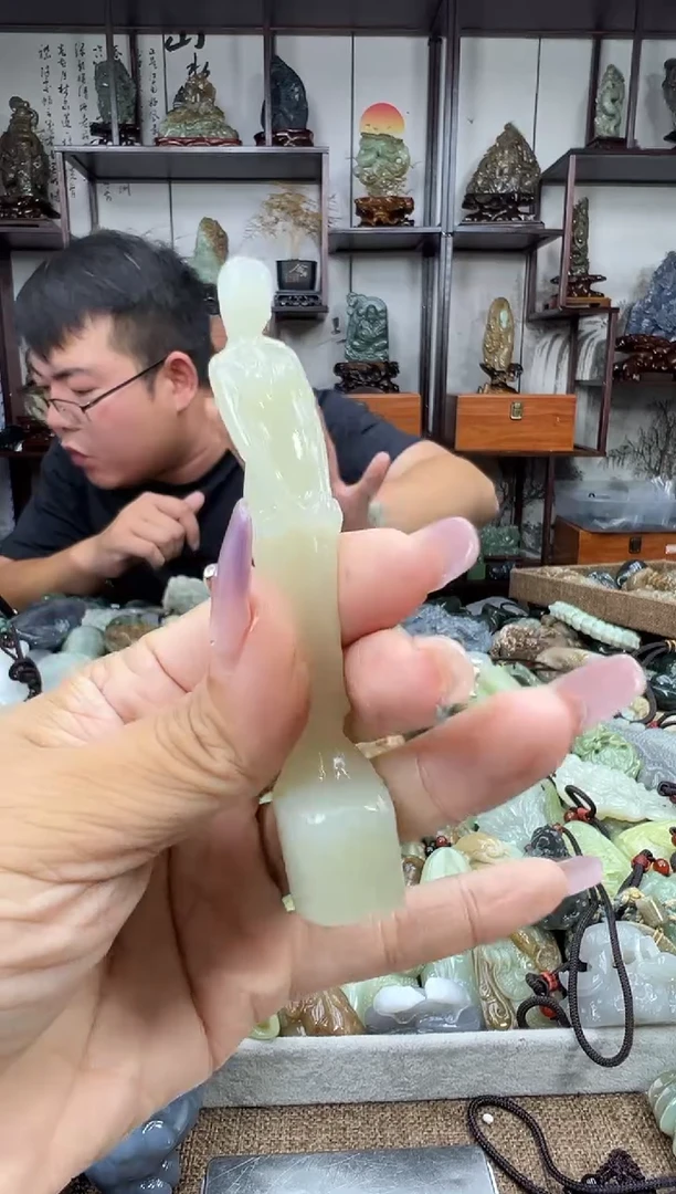 未镶嵌和田玉把件1