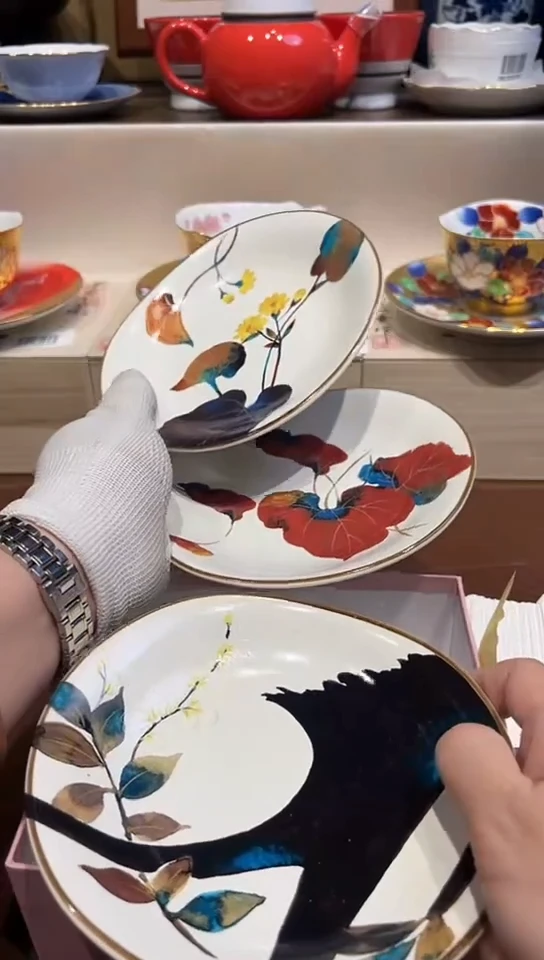 【闪购商品】中古回流瓷器好看，谨慎参拍