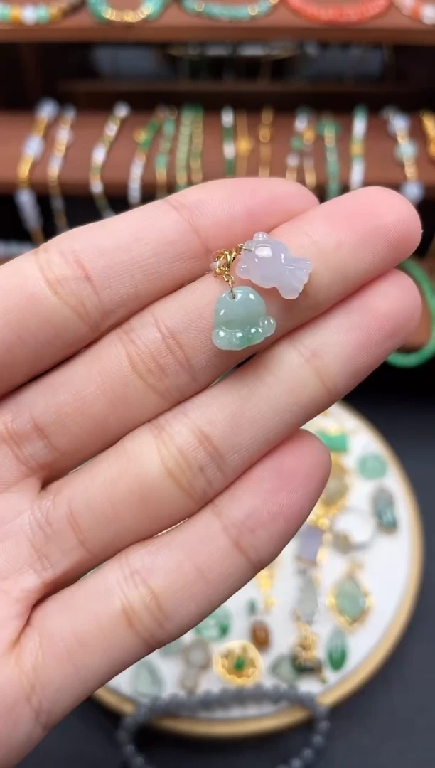 【闪购商品】翡翠吊坠(不含链)18K金镶嵌2个   JK238