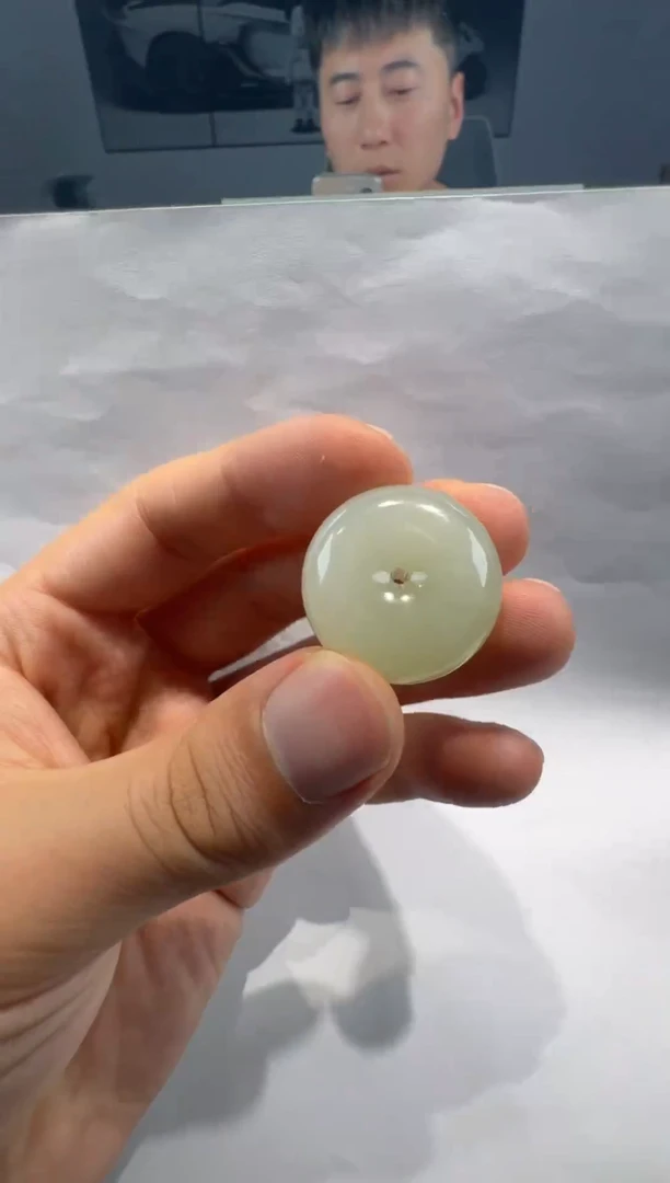 颈饰未镶嵌和田玉26mm精品平安扣