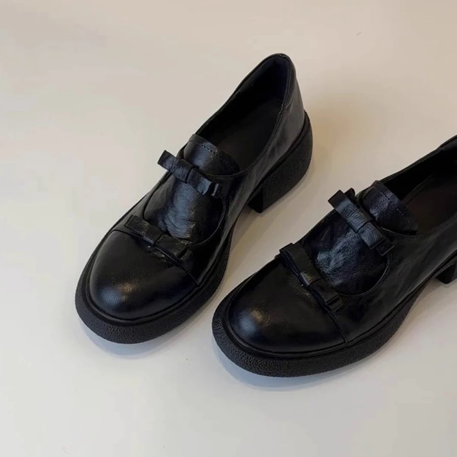 森唔~牛皮英伦风法式赫本百搭小皮鞋高粗跟新款春秋冬蝴蝶结单鞋