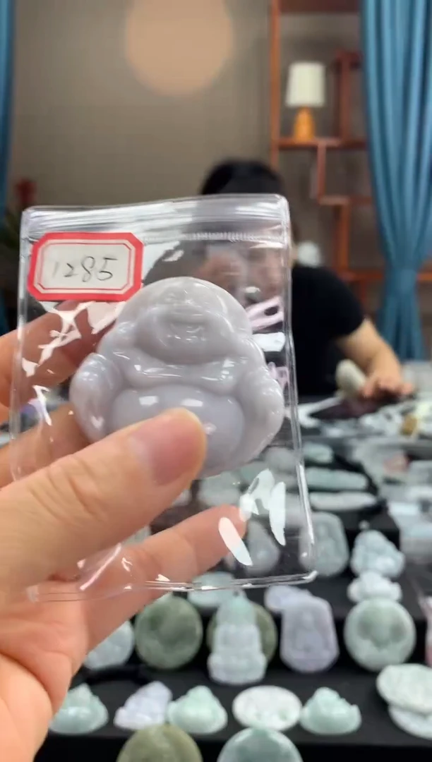 翡翠未镶嵌颈饰 佛公1285 微瑕慎拍