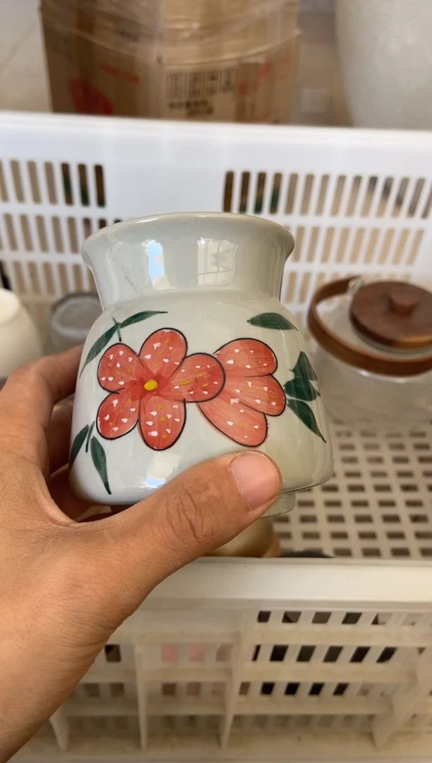 杯子瓷无运费险有瑕疵的摄影的产品有使用过的痕迹有点脏介意勿拍