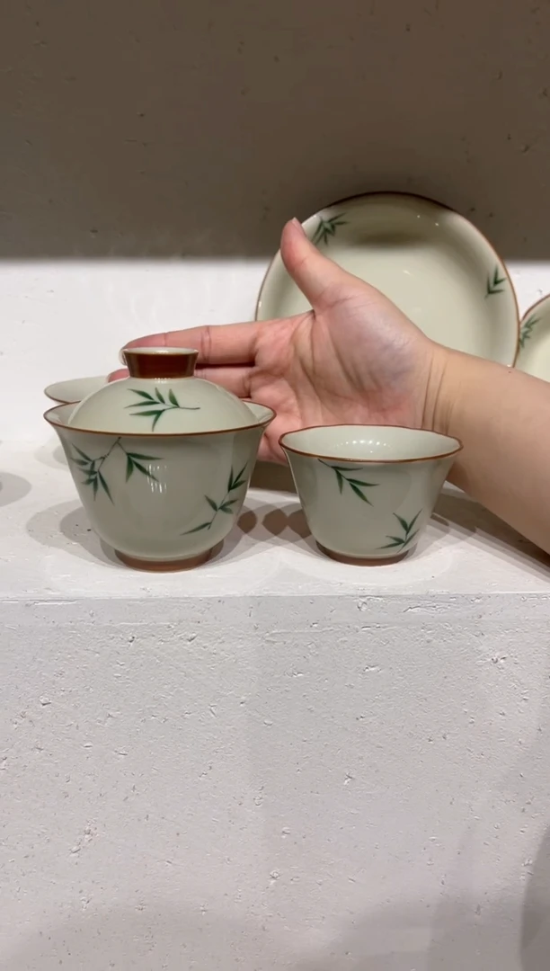 【闪购商品】盖碗 + 杯 哈哈哈哈哈哈哈